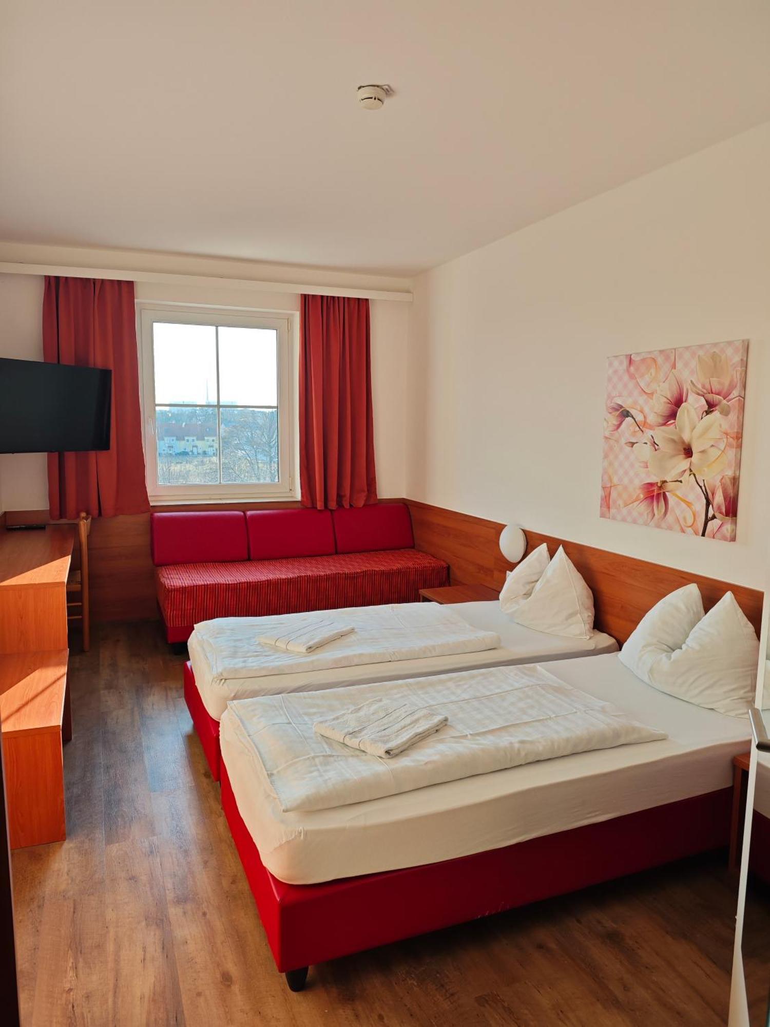 Oekotel 3* Traiskirchen